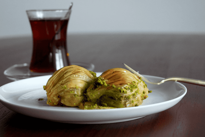 Muschel (Midye) Baklava mit Pistazienfüllung