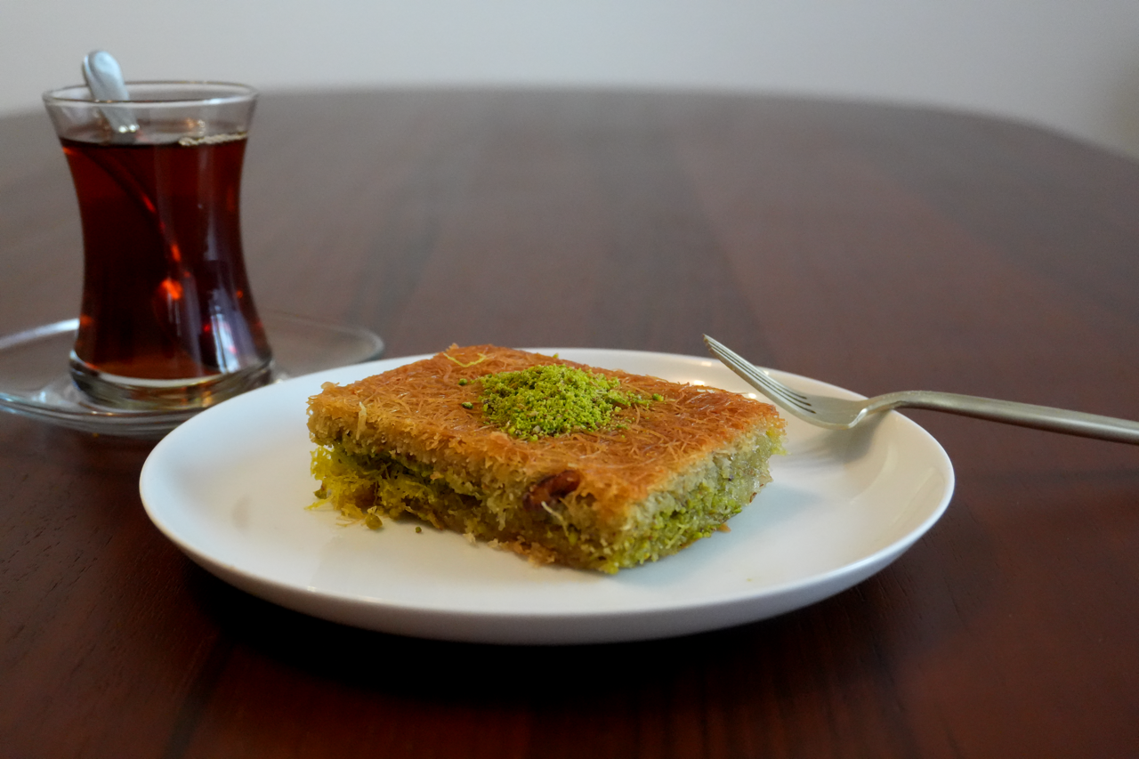 Kadeyif mit Pistazie