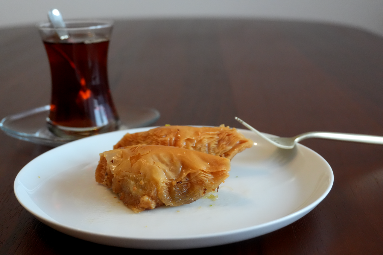 Söbiyet mit Walnussfüllung